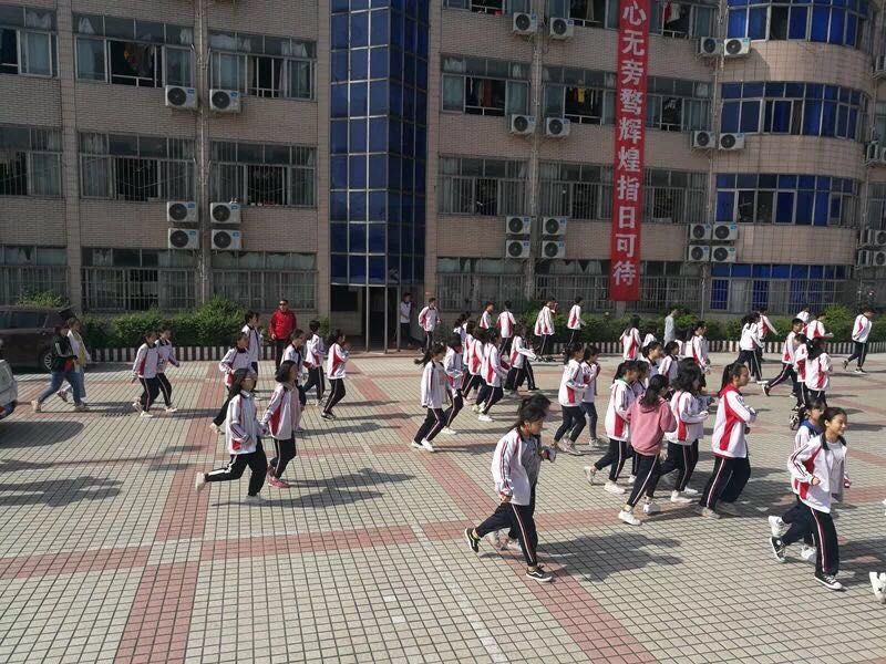 1526368898630785.jpg QQ图片20180515144913.jpg