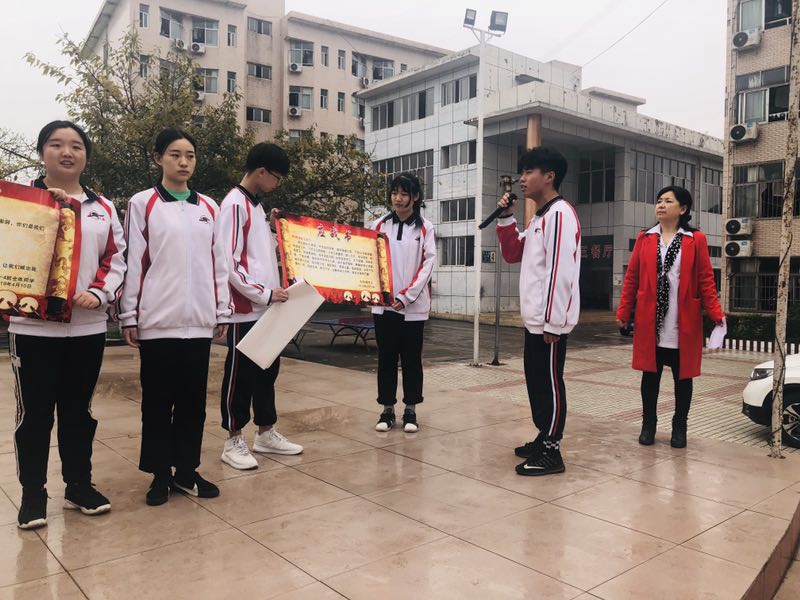 1555317058132152.jpg webwxgetmsgimg (5).jpg